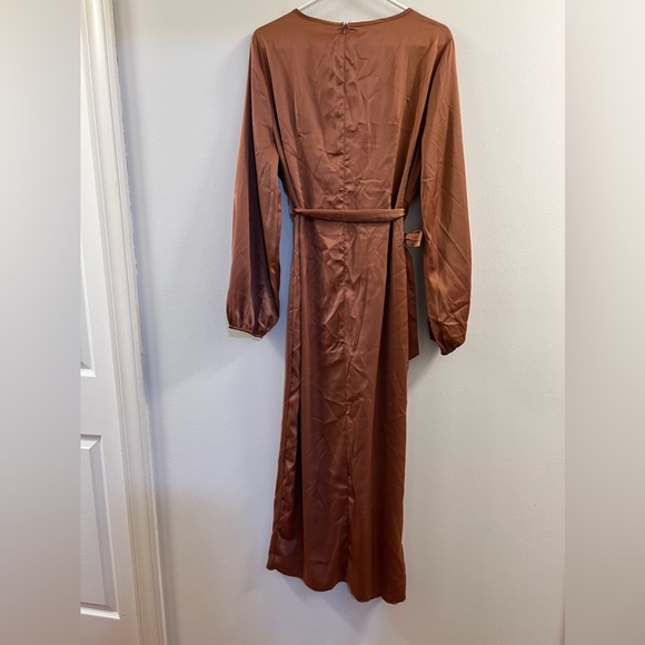 Satin Dress Deep V-Neck Long Sleeve Tie Waist Split Midi Dress W. - Picture 6 of 13